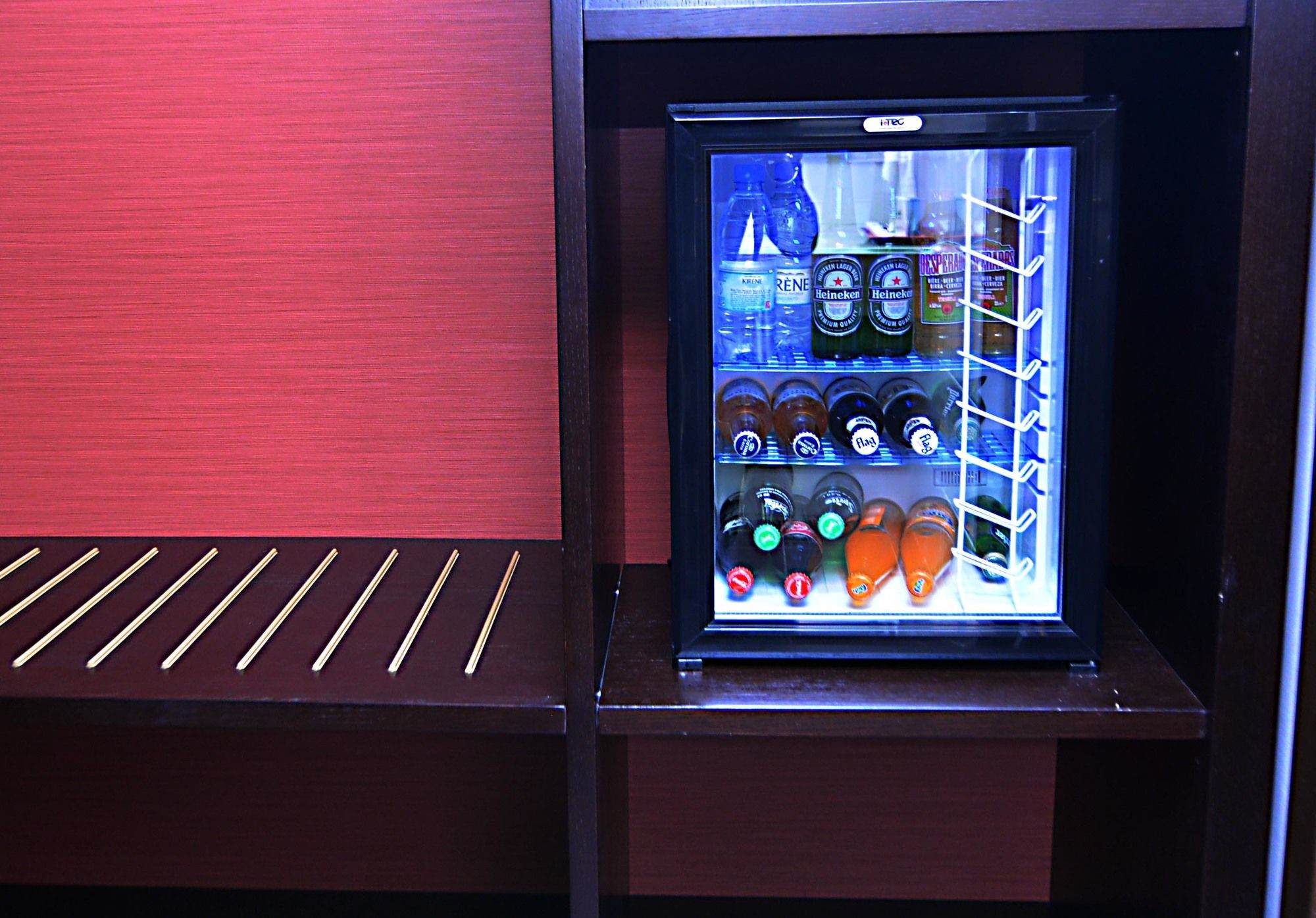 Фото Hôtel Fleur de Lys Plateau