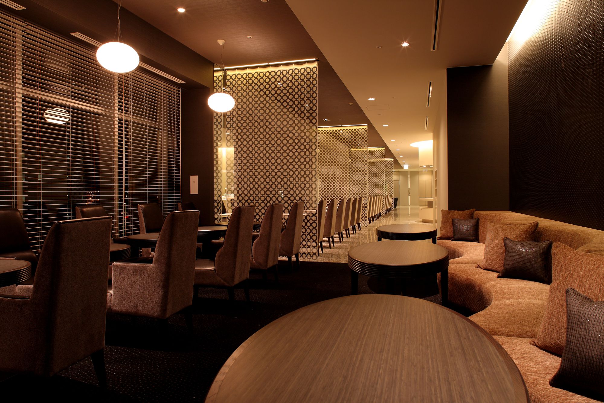 Фото Naha Tokyu REI Hotel