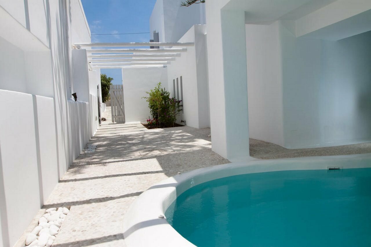 Фото Kapetan Tasos Suites