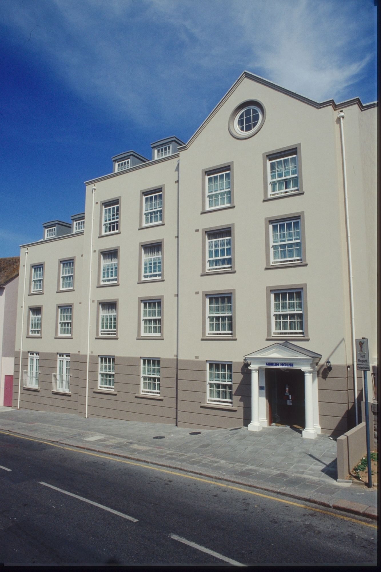 Фото Saco Jersey Merlin House