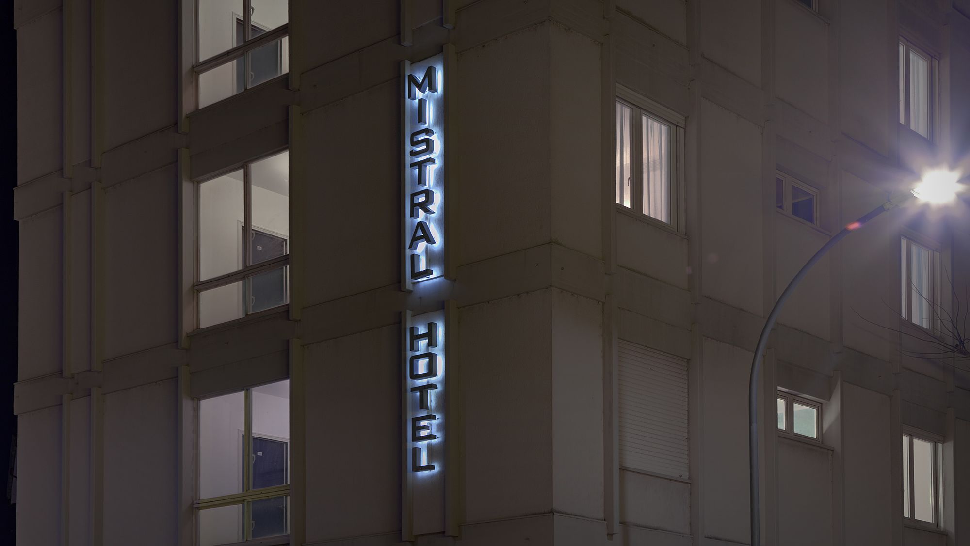 Фото Mistral Hotel