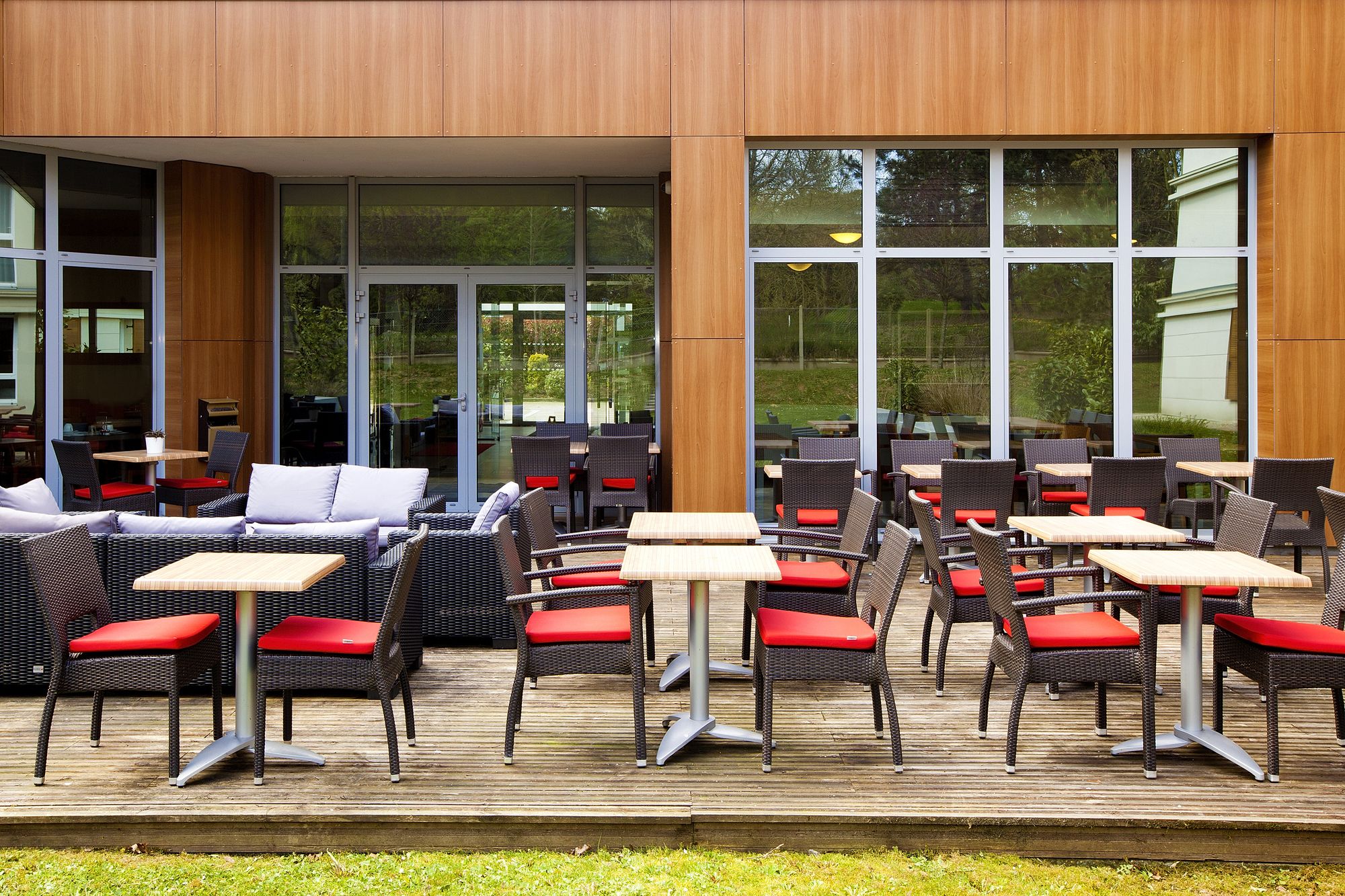 Фото Residhome Paris Guyancourt