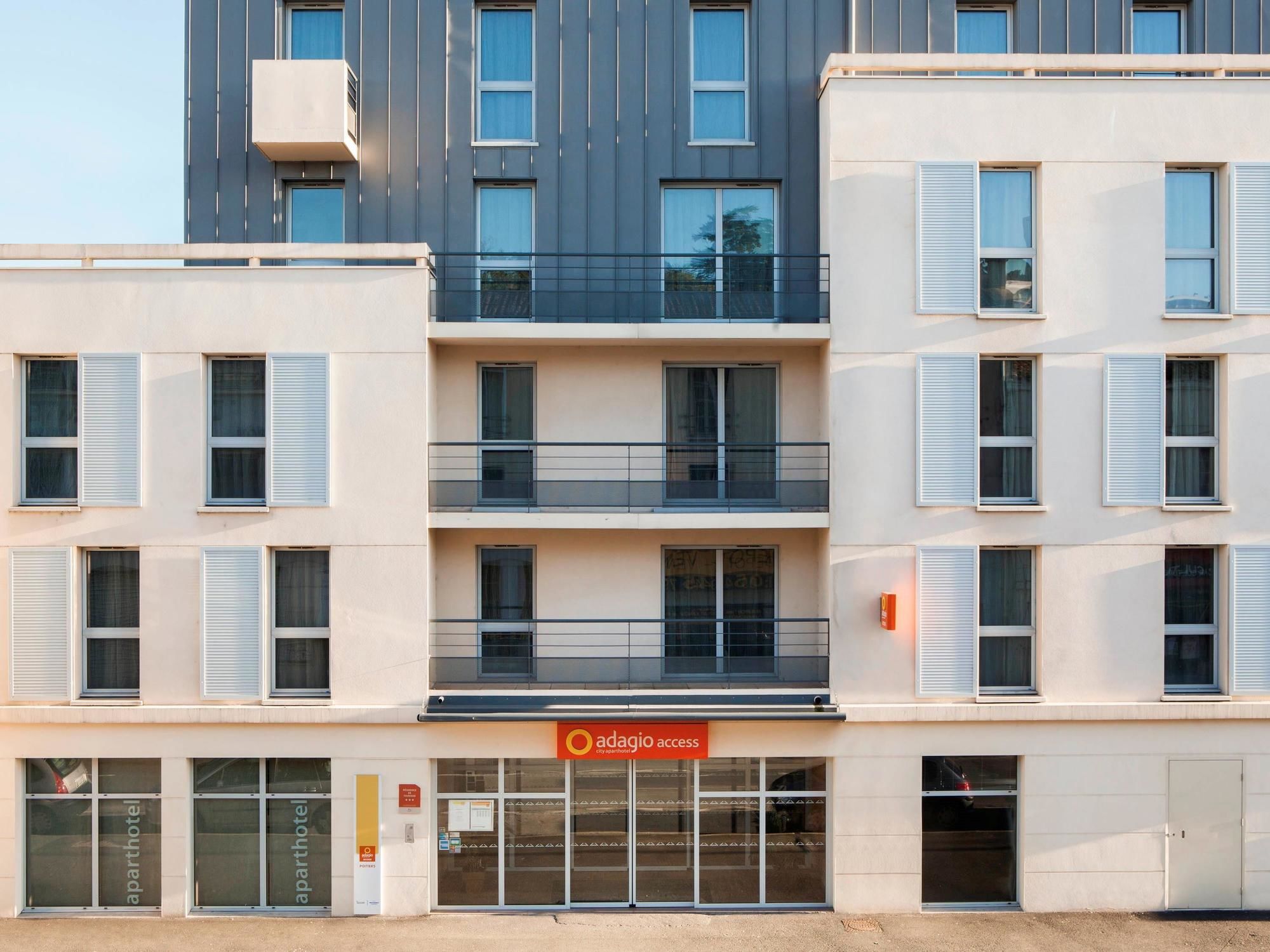 Фото Adagio Access Poitiers