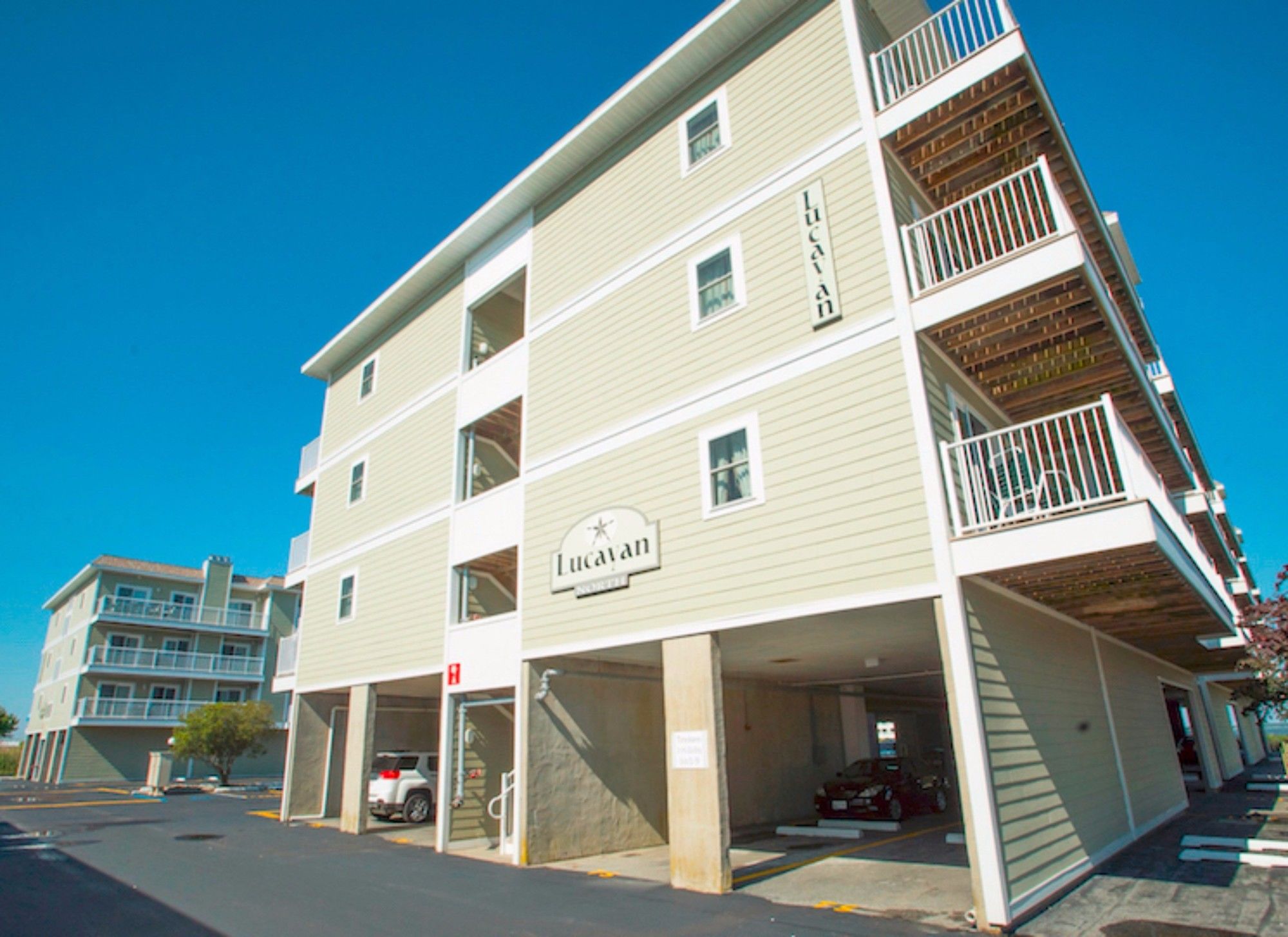 Фото Lucayan Resort by Kees Vacations