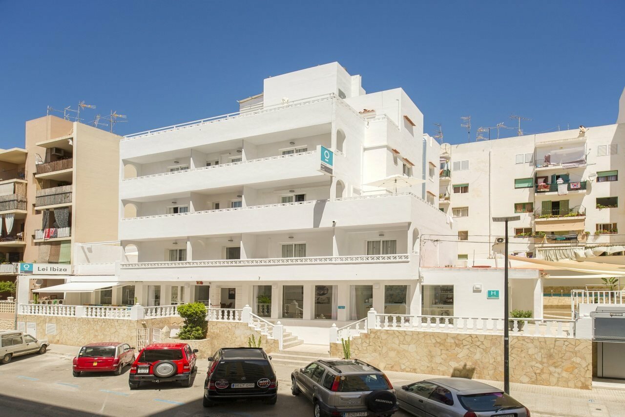 Фото Hotel Playasol Lei Ibiza - Adults Only