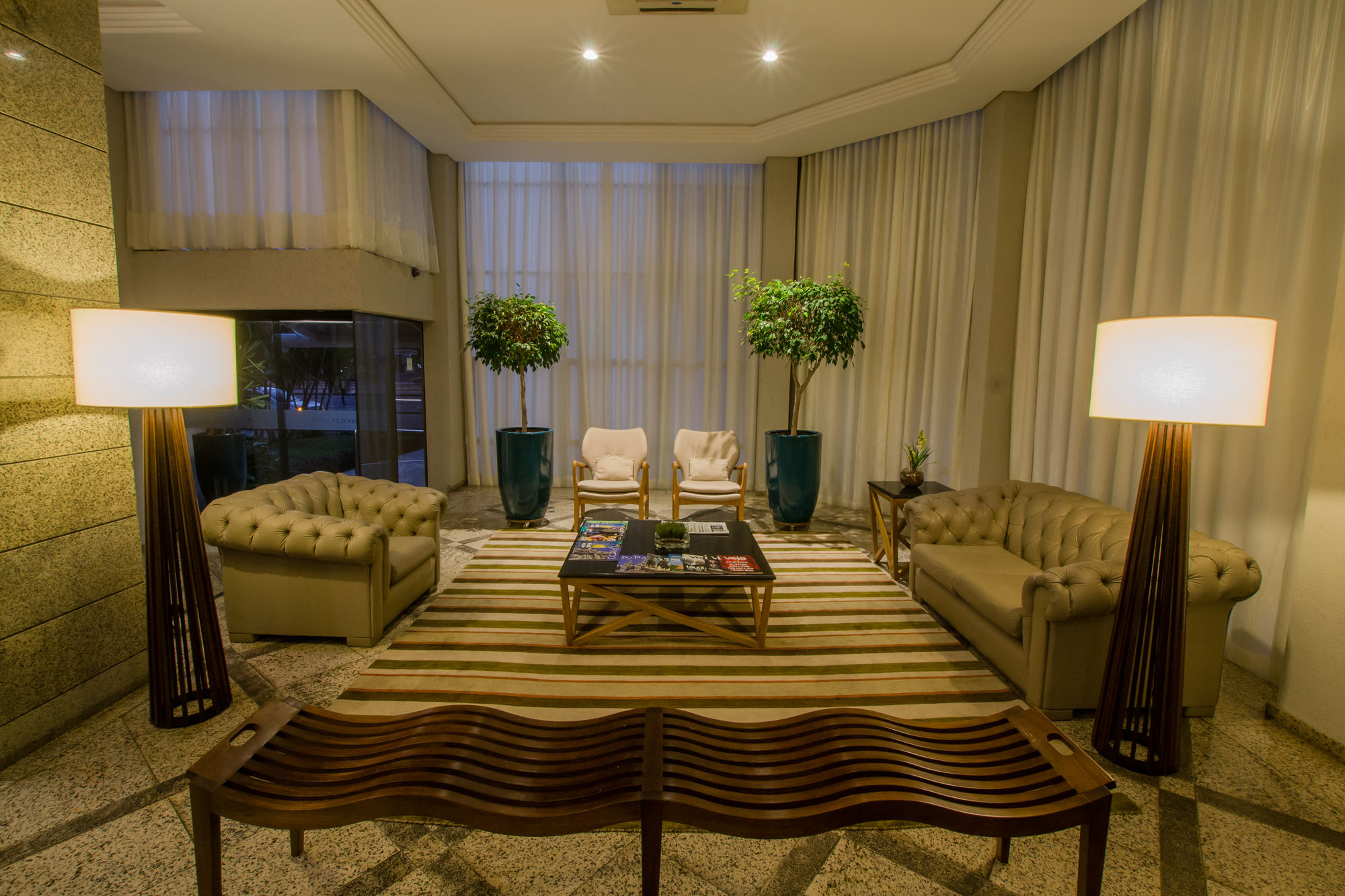 Фото SJ Royal - San Juan Curitiba