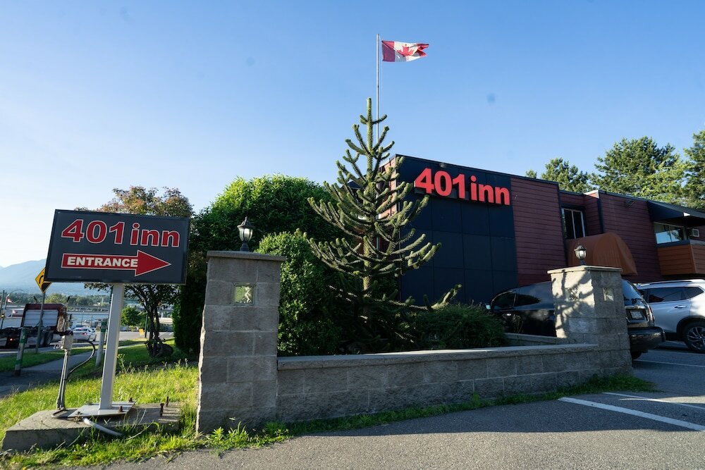 Фото The New 401 Inn