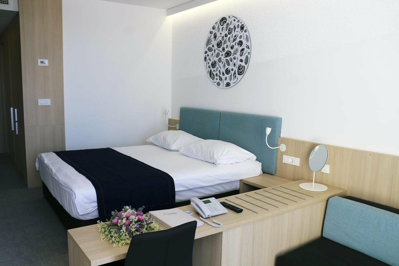 Фото Hotel Osmine