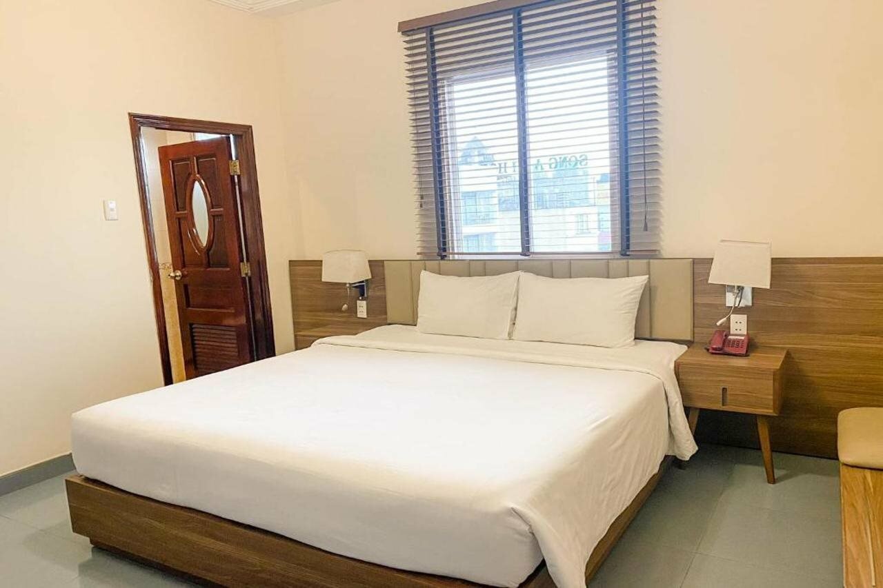 Фото Bon Ami Hotel