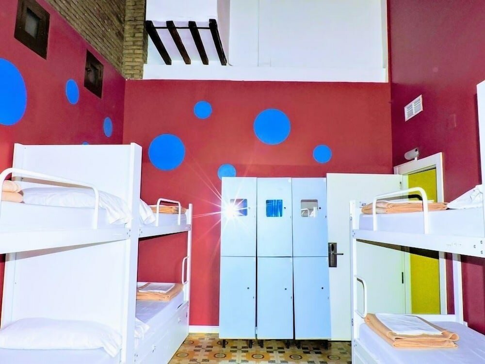 Фото Purple Nest Hostel Valencia