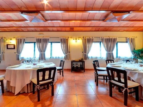 Гостиница Hotel Las Bovedas в Эстремадуре