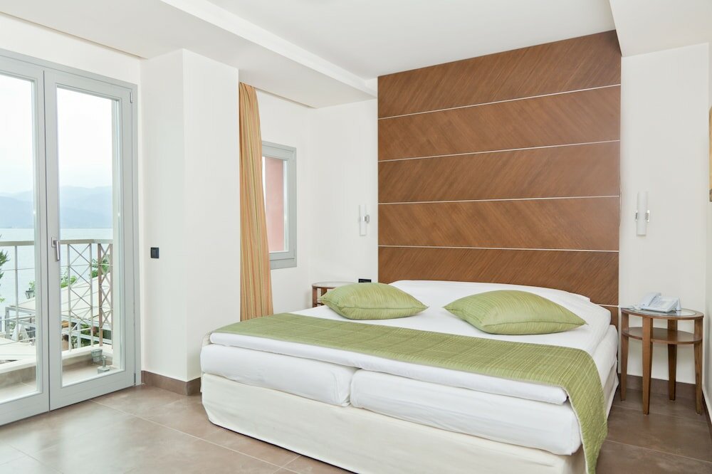 Фото Astros Beach Boutique Hotel