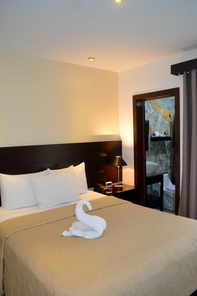 Фото Hotel Villa Florencia Zona Rosa