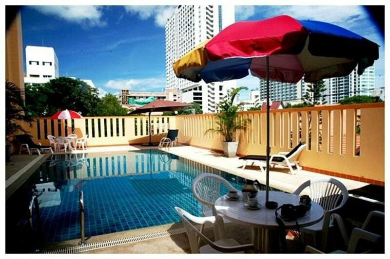 Гостиница Soi 2 inn Pattaya в Паттайе