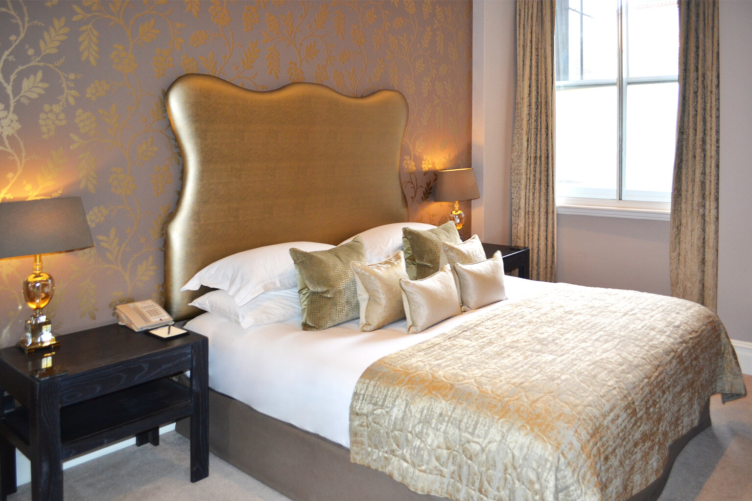 Фото Taj 51 Buckingham Gate, Suites and Residences