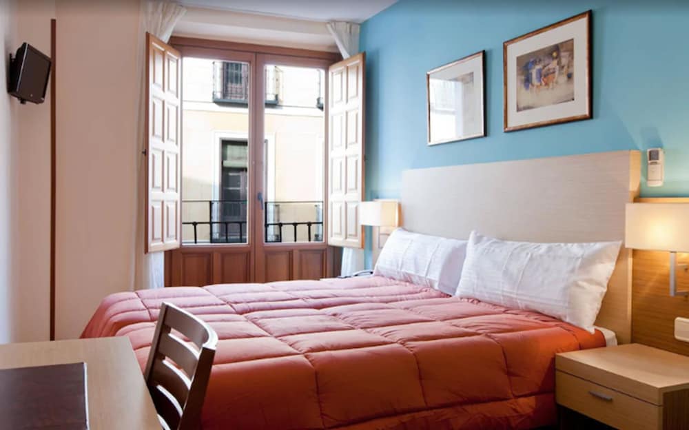 Фото Mirador Puerta Del Sol