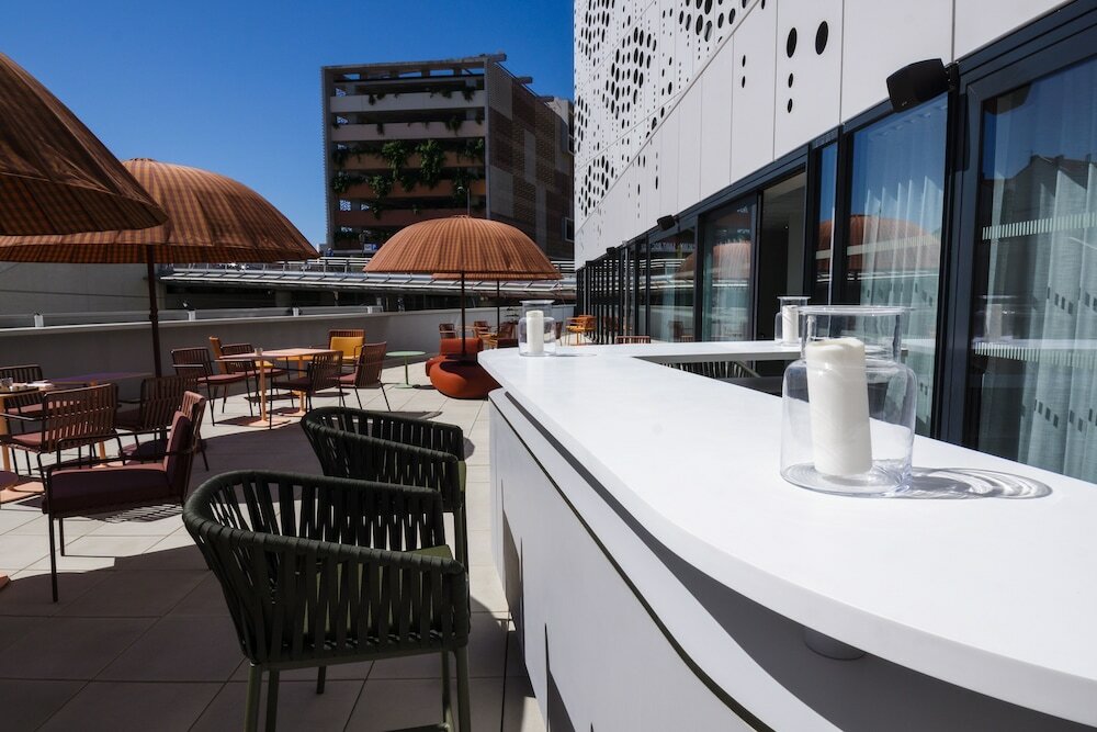 Фото Hôtel Campanile Montpellier Centre St Roch