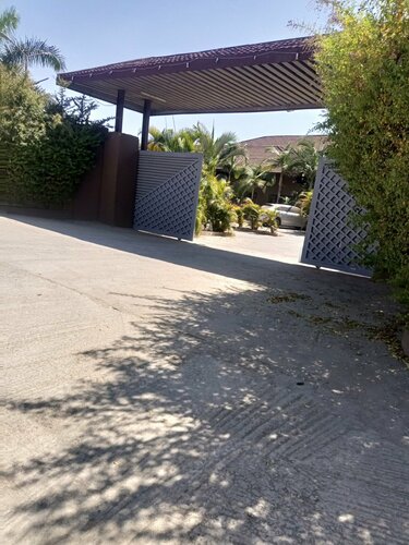 Гостиница Palm Kalash Hotel в Лусаке