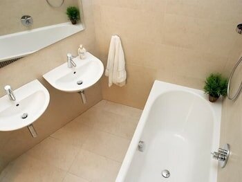 Фото RiverView Palace Apartments