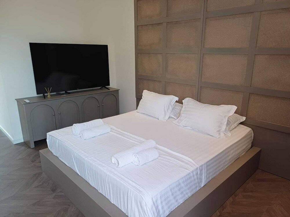 Фото Princi Potes Luxury Suites