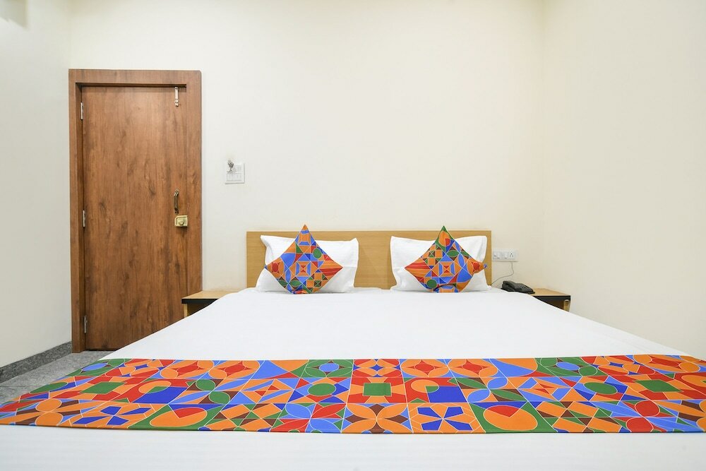 Фото Fabhotel Shree Khatu Shyam Palace