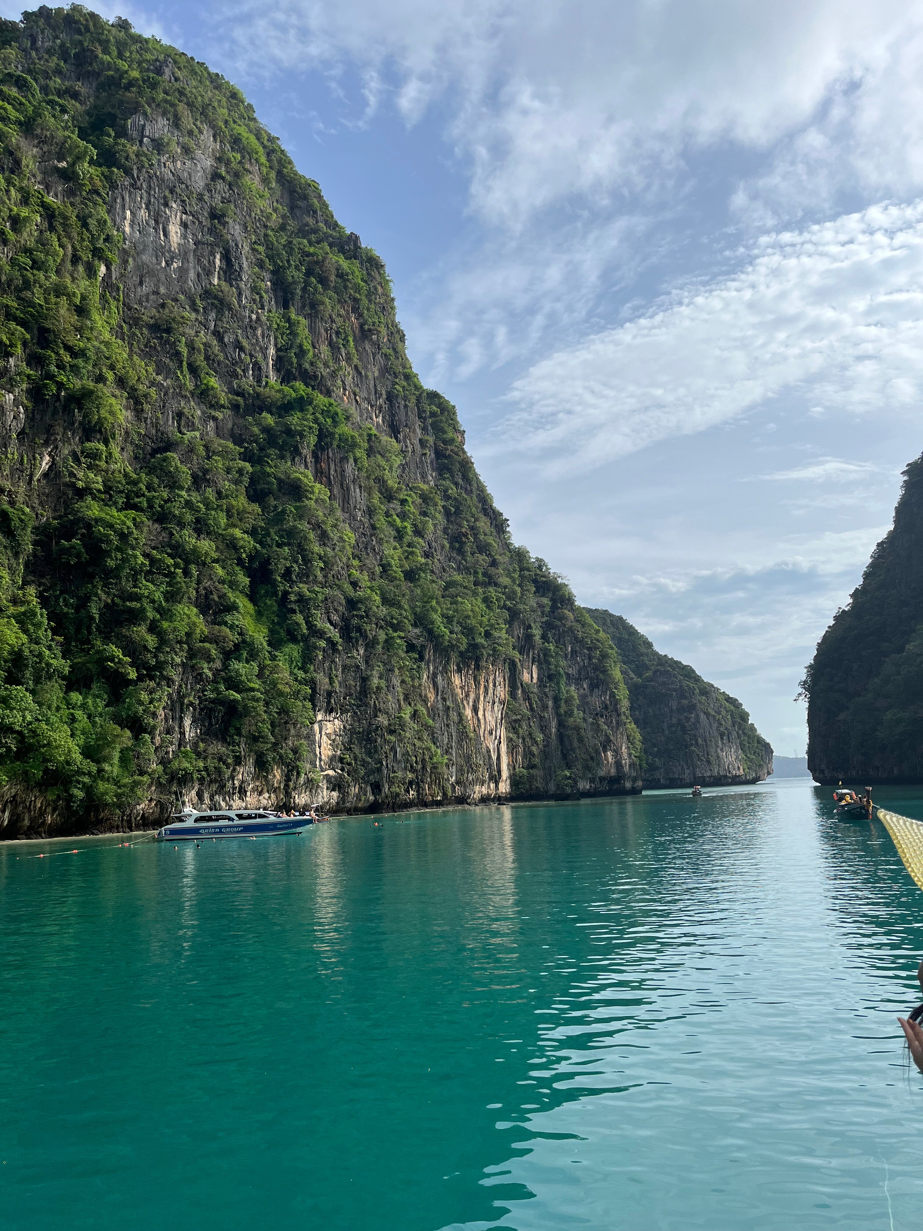 Фото Adema Boutique Karon