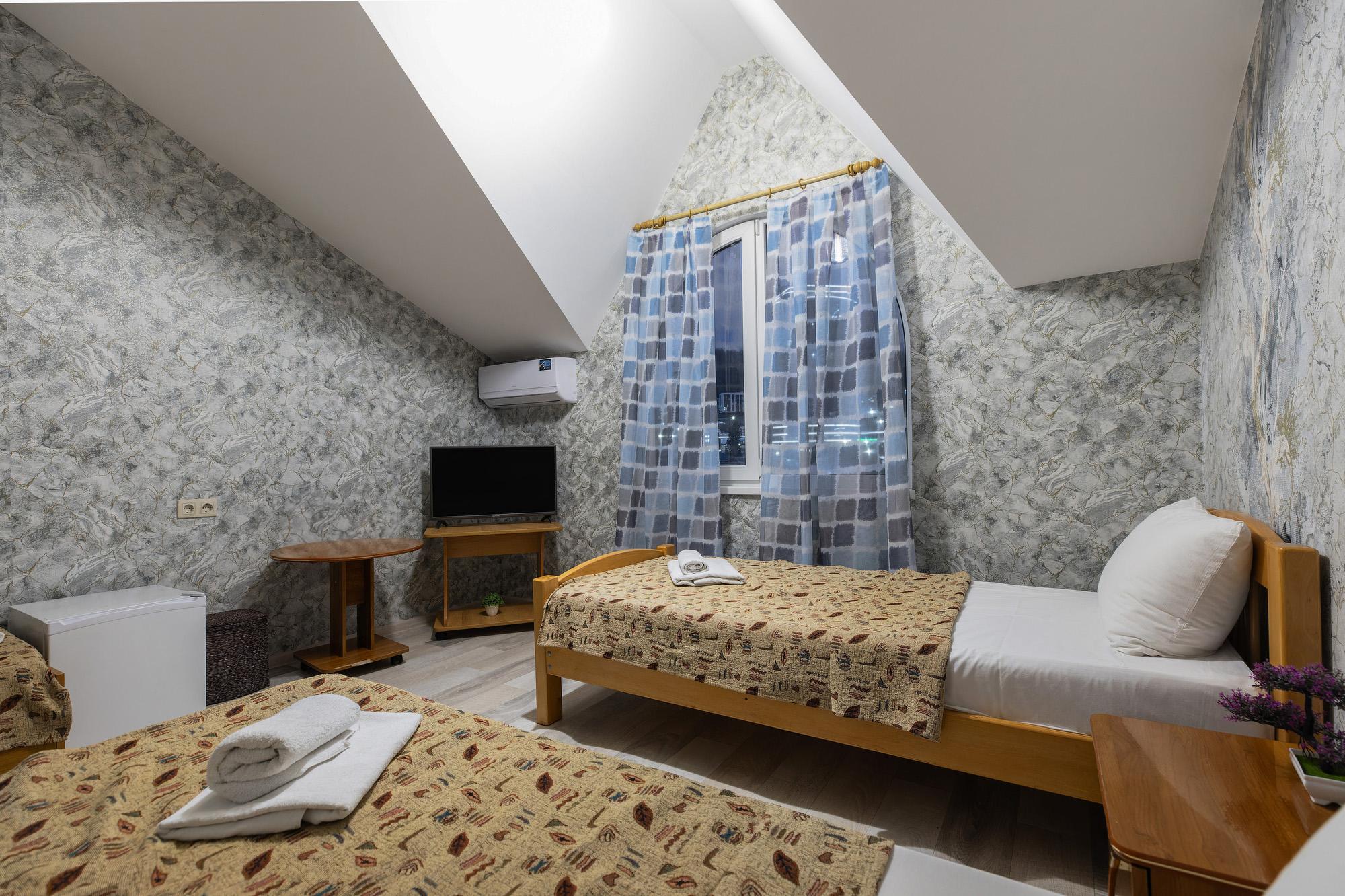 Фото Светлый Аллама групп