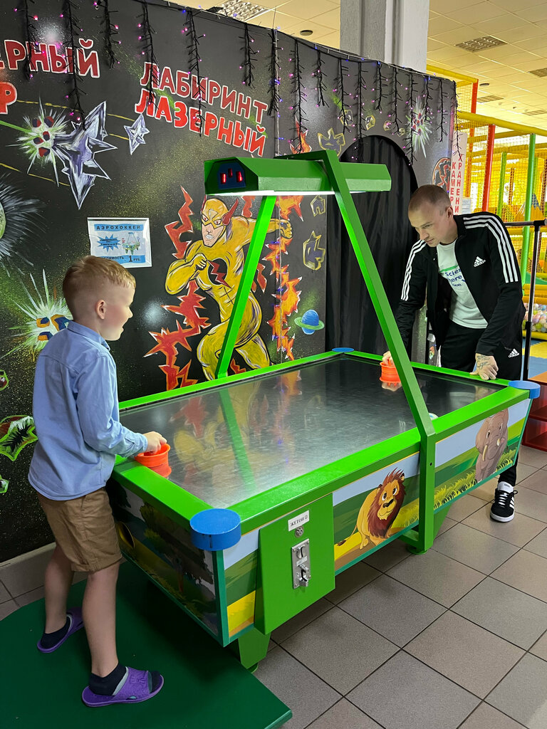 Shopping mall Квазар ДРЦ, Polotsk, photo