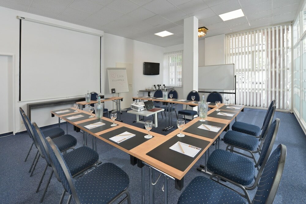 Фото Hotel Stadt Hameln