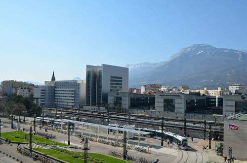 Гостиница Hotel Terminus в Гренобле