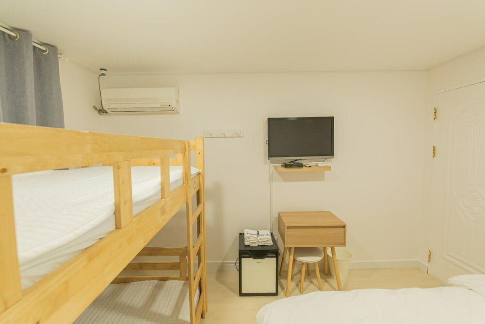 Фото James Blue Guesthouse