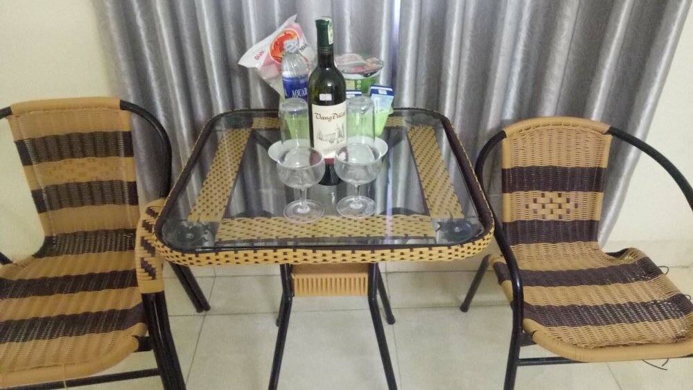 Фото Family Transit Hotel