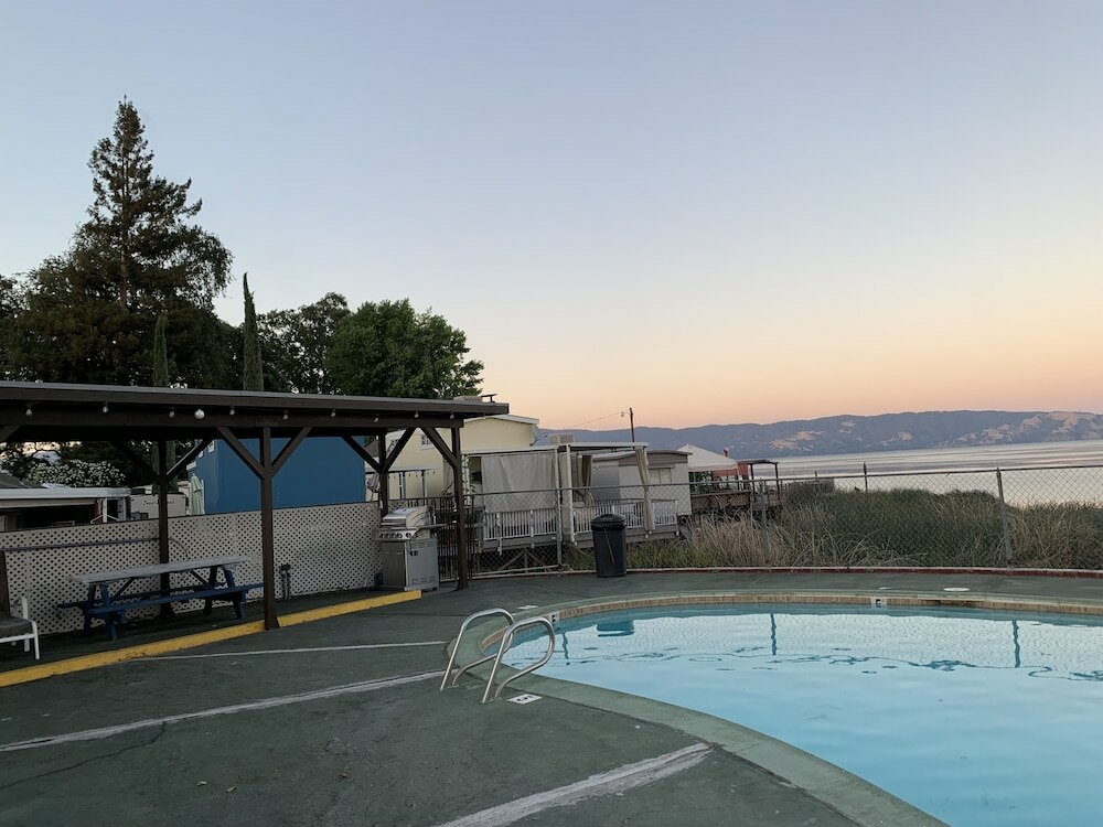 Фото Regency Inn