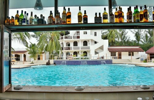 Гостиница Kendwa Rocks Beach Hotel в Танзании