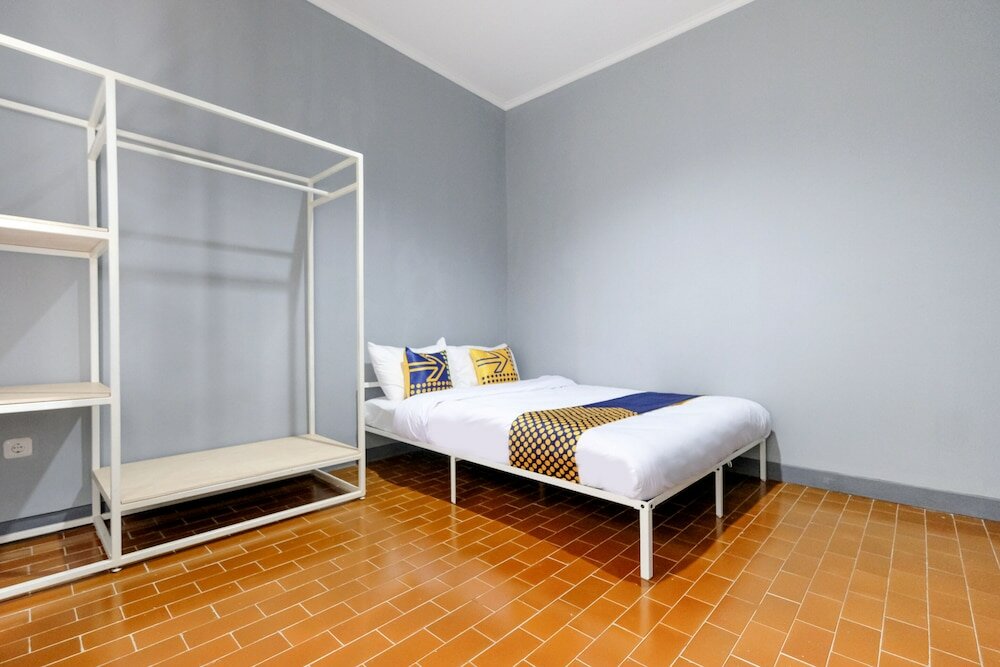 Фото Spot On 2281 Omajo