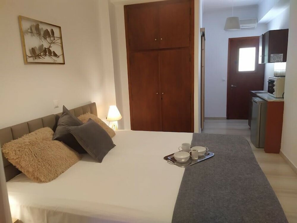 Фото Aronis Apartments