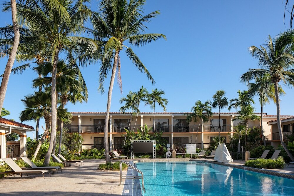 Фото Courtyard by Marriott Key West Waterfront