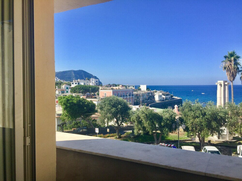 Фото Harbour View