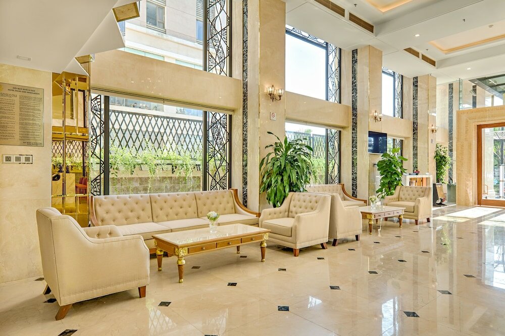 Фото Paris Deli Danang Beach Hotel