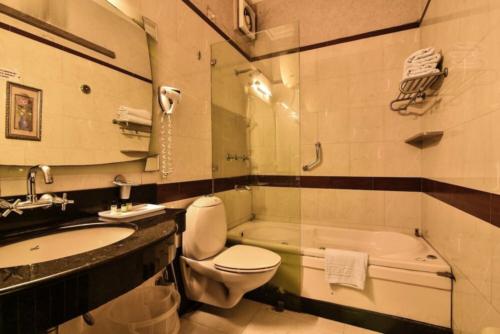 Фото Hotel Royal Castle Grand
