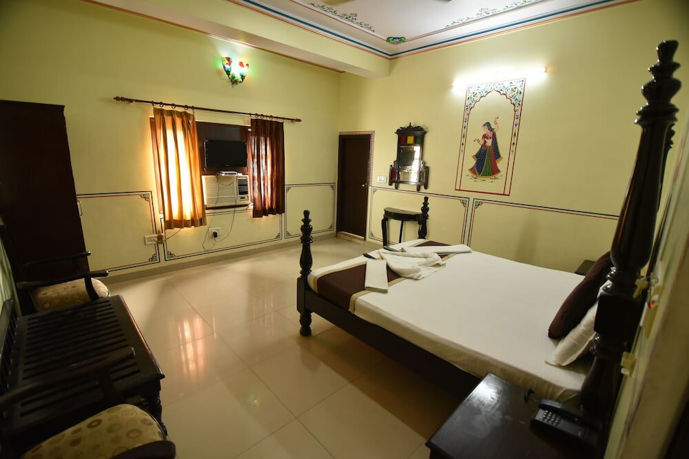 Фото Hotel Vaishnavi