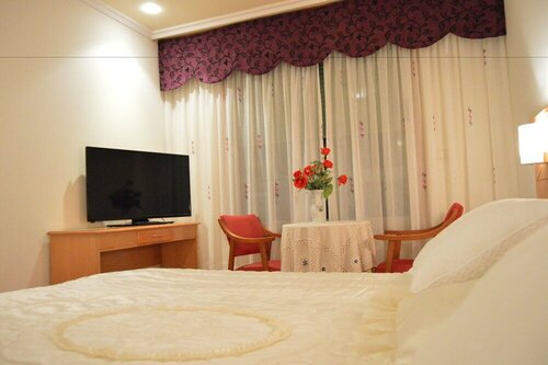 Гостиница Cristal 2 в Ла-Корунье