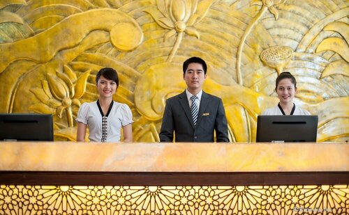 Гостиница Muong Thanh Song Lam Hotel в Вине