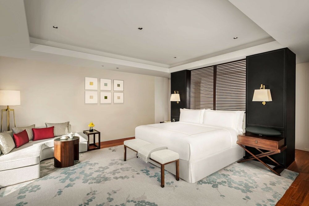 Фото Fairmont Wuhan