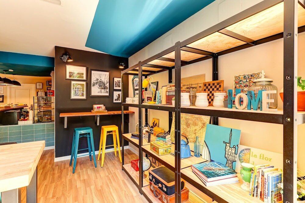 Фото Factory Hostels Barcelona