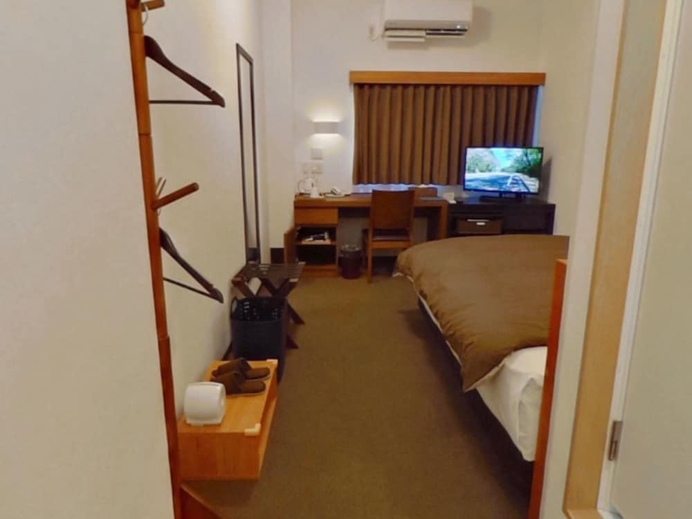 Фото Shirakawa Business Hotel