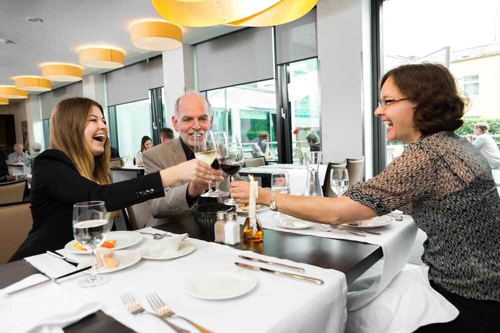 Фото Stadthotel am Römerturm