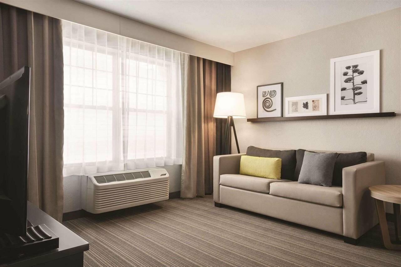 Фото Country Inn & Suites by Radisson, Green Bay East, Wi