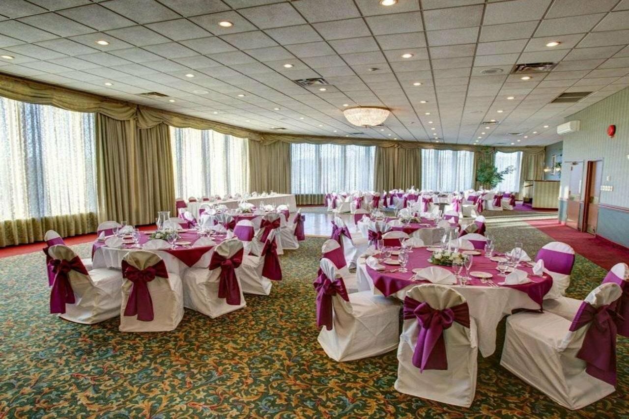 Фото Comfort Inn Conference Center