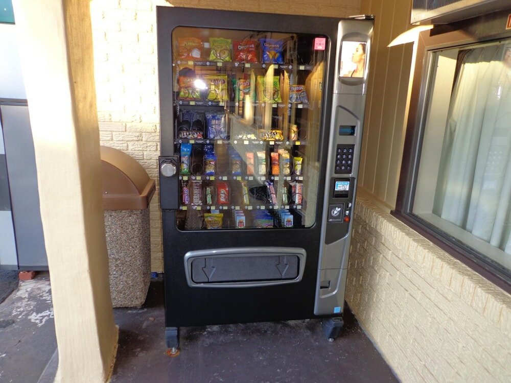 Фото Economy Inn Express Warren